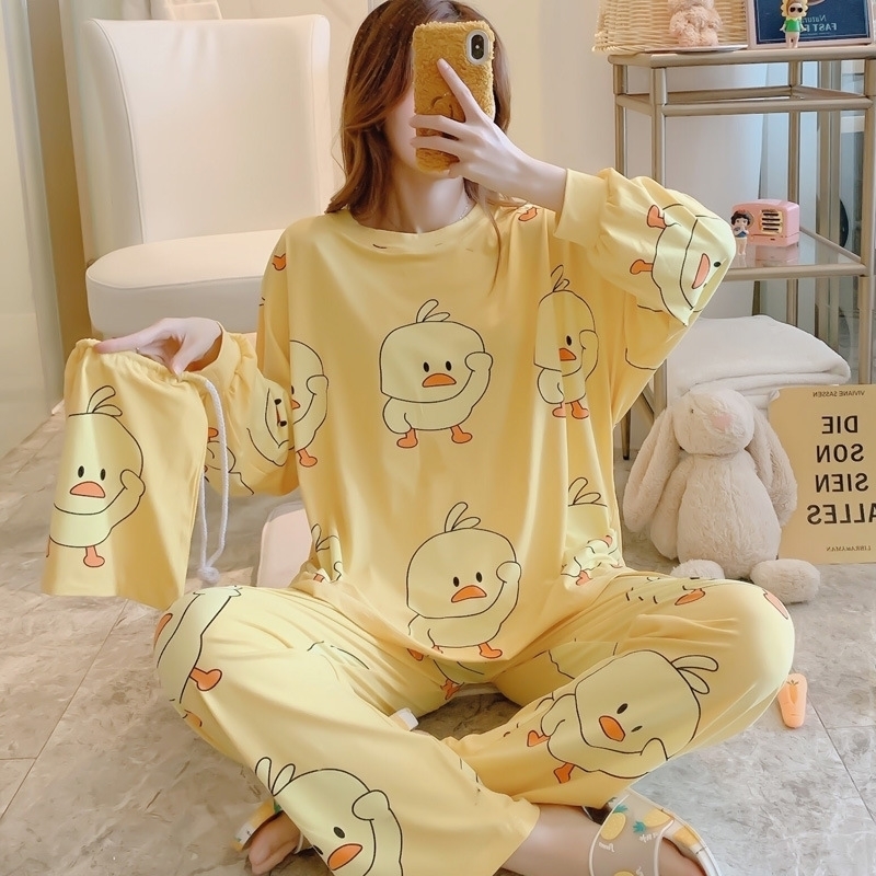 New Winter Women Flannel Pajamas Set Cartoon Little Yellow Duck Round Neck Sleepwear Thickened Warm Pyjamas Home Clothing 210203, Photo color
New Winter Women Flannel Pajamas Set Cartoon Little Yellow Duck Round Neck Sleepwear Thickened Warm Pyjamas Home Clothing 210203, Photo color