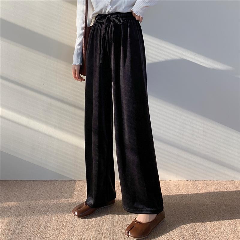 Autumn Women's Pants Gold Velvet Loose Wide-Leg Drape Thinner Straight Mopping Trousers, Black
Autumn Women's Pants Gold Velvet Loose Wide-Leg Drape Thinner Straight Mopping Trousers, Black