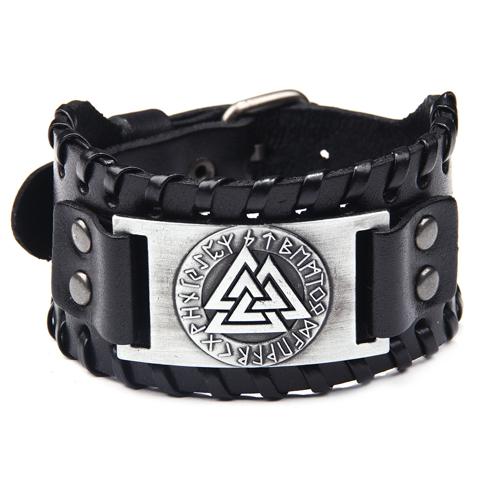 2020 retro Nordic Viking Totem cowhide bracelet, Rune alphabet alloy men's bracelet, personalized men's bracelet wholesale Man accessories
2020 retro Nordic Viking Totem cowhide bracelet, Rune alphabet alloy men's bracelet, personalized men's bracelet wholesale Man accessories