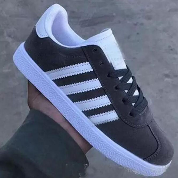 2022 Men Women Casual shoes gazelle Trainer Chukka Black pink Lightweight Breathable Walking Hiking Shoes 36-44
2022 Men Women Casual shoes gazelle Trainer Chukka Black pink Lightweight Breathable Walking Hiking Shoes 36-44