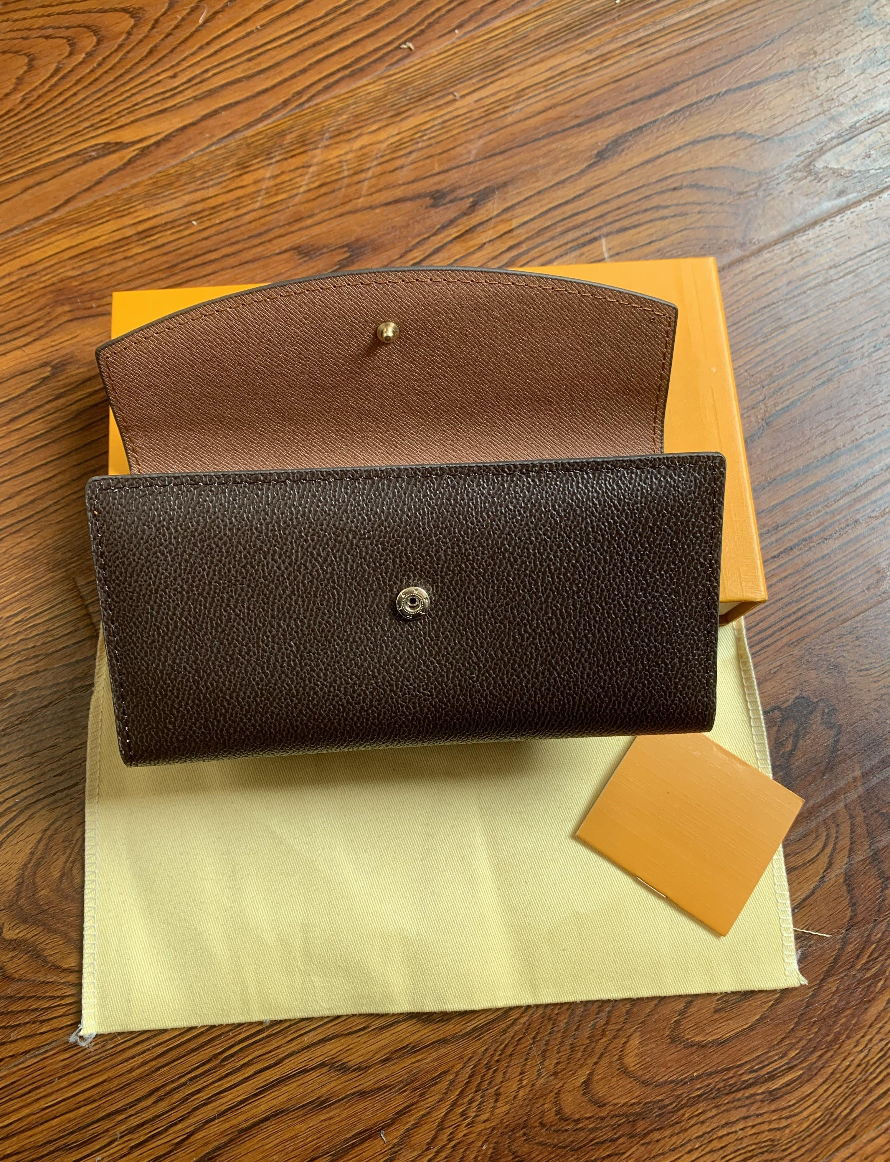 NEW Women Long Checkbook Men Wallet Credit Card Photo Holder Wallet Brown Mono Gram White Checkered Canvas Leather Free Shipping, Black plaid 01
NEW Women Long Checkbook Men Wallet Credit Card Photo Holder Wallet Brown Mono Gram White Checkered Canvas Leather Free Shipping, Black plaid 01