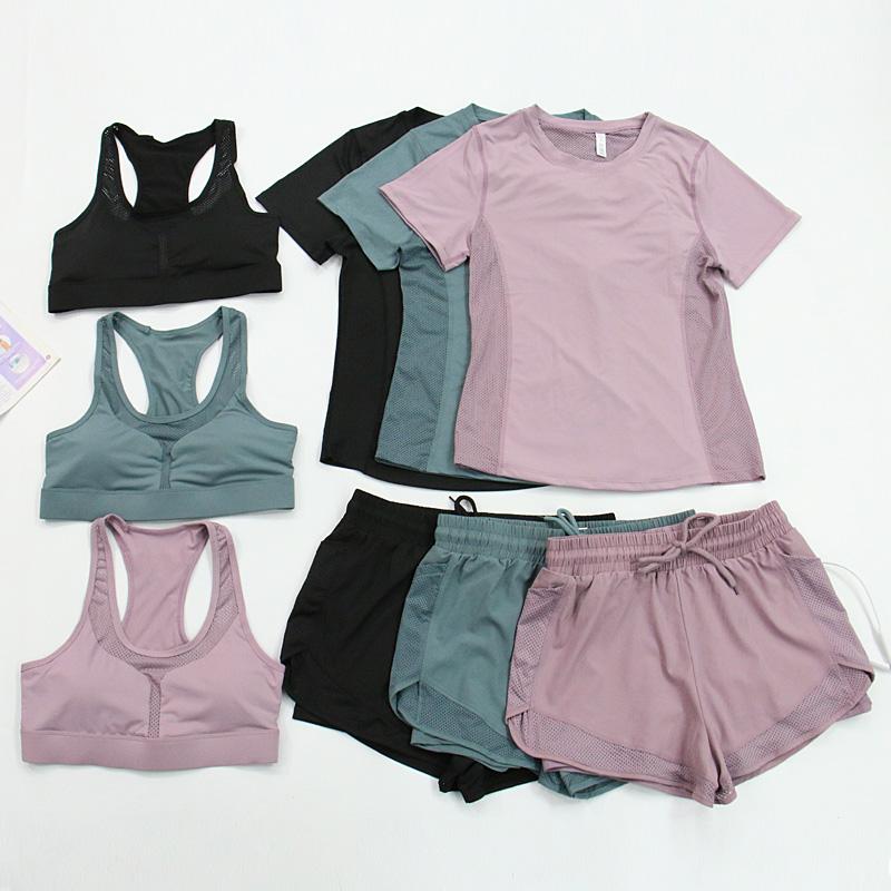 3 Pcs Women Sports Suit Yoga Set Sports Bra Crop Top+Yoga Shorts With Pockets+Short Sleeve Shirts Sportswear For Gym Set Fitness, Green top
3 Pcs Women Sports Suit Yoga Set Sports Bra Crop Top+Yoga Shorts With Pockets+Short Sleeve Shirts Sportswear For Gym Set Fitness, Green top