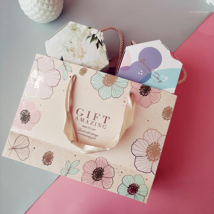 10 Pieces Candy Box Small Cardboard Box Wedding Card DecorationPaper Gift Packaging Event & Party Supplies Gifts Favors1
10 Pieces Candy Box Small Cardboard Box Wedding Card DecorationPaper Gift Packaging Event & Party Supplies Gifts Favors1