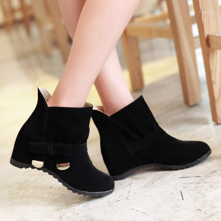 2020 Botas Mujer Big Size 34-43 Fashion Ankle Boots Vintage Brand Low Heels Spring Shoes Autumn Winter For Women Snow Shoe X-41, Black
2020 Botas Mujer Big Size 34-43 Fashion Ankle Boots Vintage Brand Low Heels Spring Shoes Autumn Winter For Women Snow Shoe X-41, Black