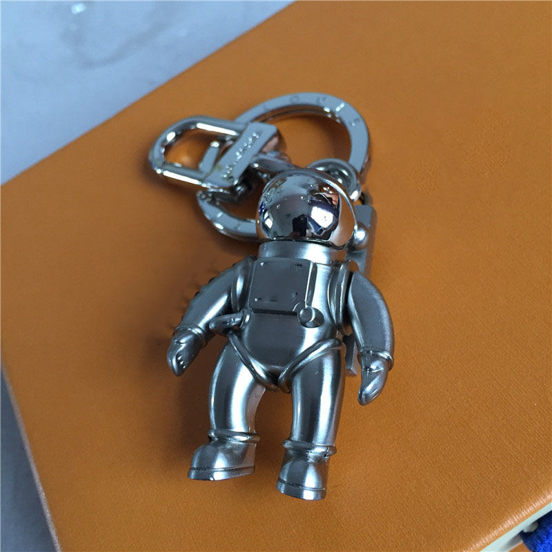 High quality key chain creative astronaut solid metal car keychains gift box packaging