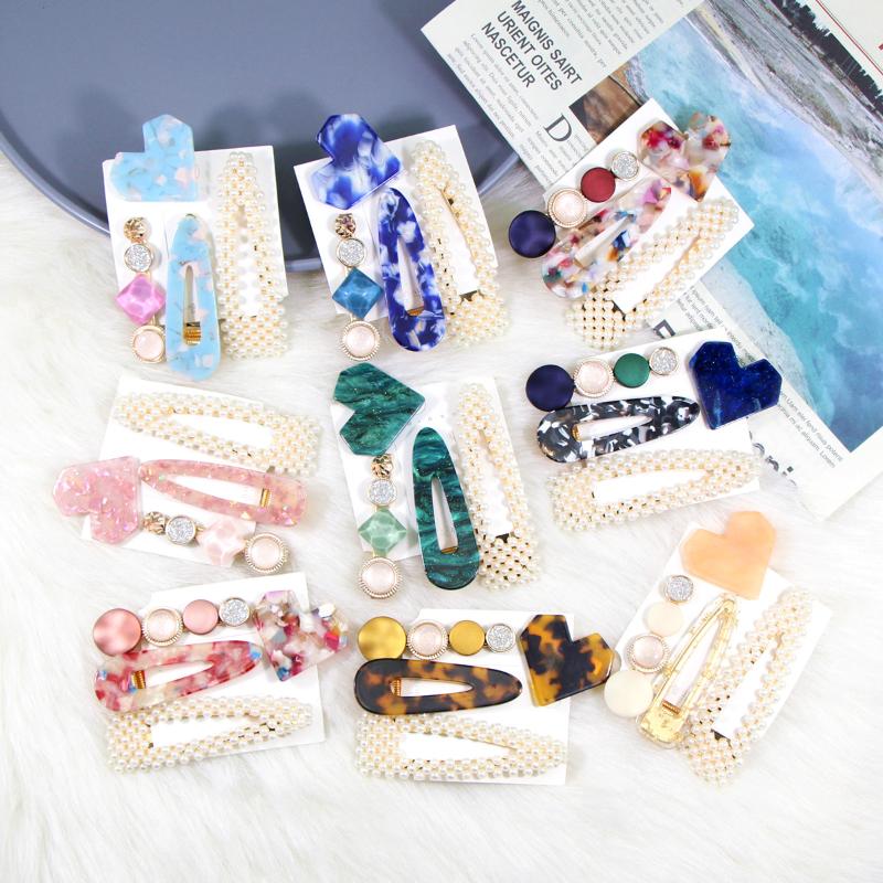 4PCS/Set Elegant Pearls Hair Clips For Women Fashion Sweet Girl Korean Style Acetate Hairpin Alloy INS Headwear Hair Accessories
4PCS/Set Elegant Pearls Hair Clips For Women Fashion Sweet Girl Korean Style Acetate Hairpin Alloy INS Headwear Hair Accessories