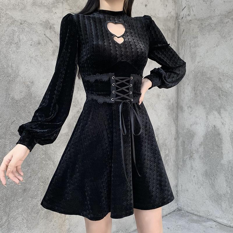 Lady Hollow Out Heart Lantern Long Sleeve Lad-up Waist Mini Lolita Dresses Dark Gothic Women Cool Corduroy Dress 2021 Autumn, Black
Lady Hollow Out Heart Lantern Long Sleeve Lad-up Waist Mini Lolita Dresses Dark Gothic Women Cool Corduroy Dress 2021 Autumn, Black