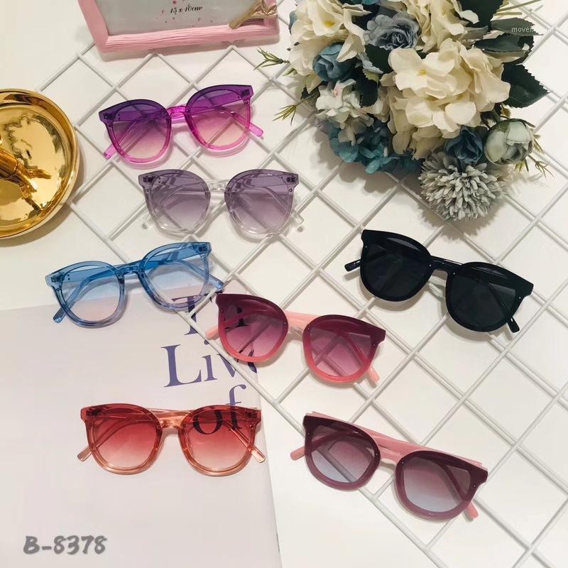 new style children's sunglasses 8378 plastic frame glasses children's travel sun visor eye protection photo Sunglasses1
new style children's sunglasses 8378 plastic frame glasses children's travel sun visor eye protection photo Sunglasses1