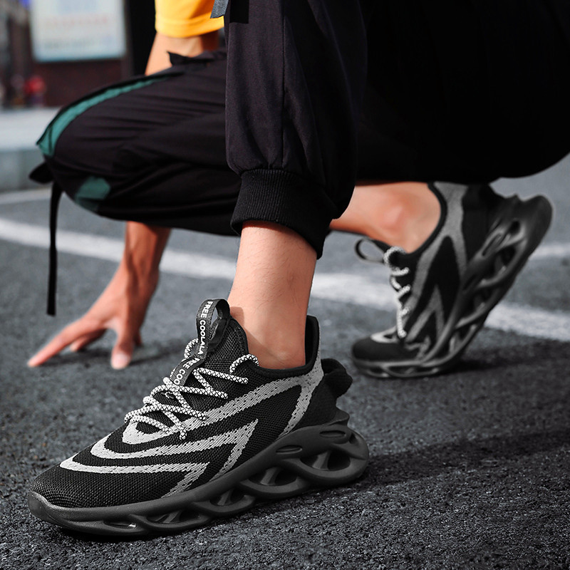 Top quality Men's airbag vulcanized knitted breathable mesh sports men's shoes casual tendency, 124;black-124;
Top quality Men's airbag vulcanized knitted breathable mesh sports men's shoes casual tendency, 124;black-124;