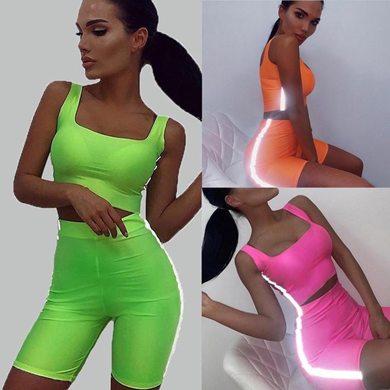 Reflective Stripes Cropped Top And Shorts Tracksuits Women Two Piece Set 2pcs Sportswear Gym Workout Sports Yoga Running Set, Pink
Reflective Stripes Cropped Top And Shorts Tracksuits Women Two Piece Set 2pcs Sportswear Gym Workout Sports Yoga Running Set, Pink
