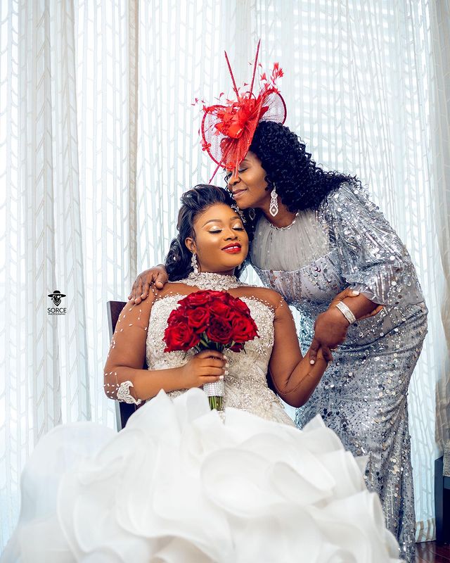 plus size aso ebi bridal gown with beadwork crystals luxurious lace wedding dress