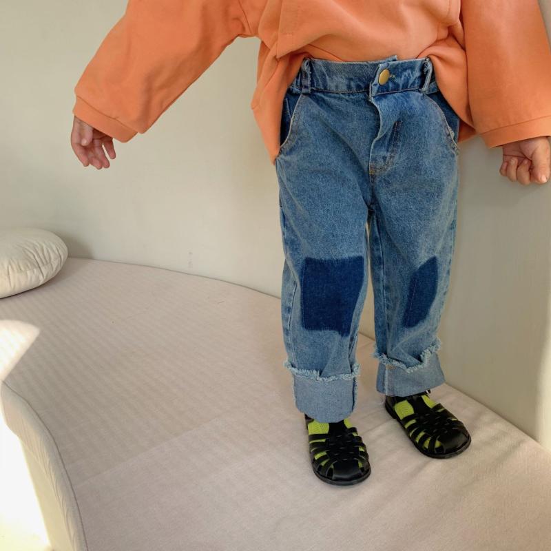 2021 Spring New Arrival Girls Fashion Denim Pants Kids Kroean Design Trousers Girls Jeans, Blue
2021 Spring New Arrival Girls Fashion Denim Pants Kids Kroean Design Trousers Girls Jeans, Blue