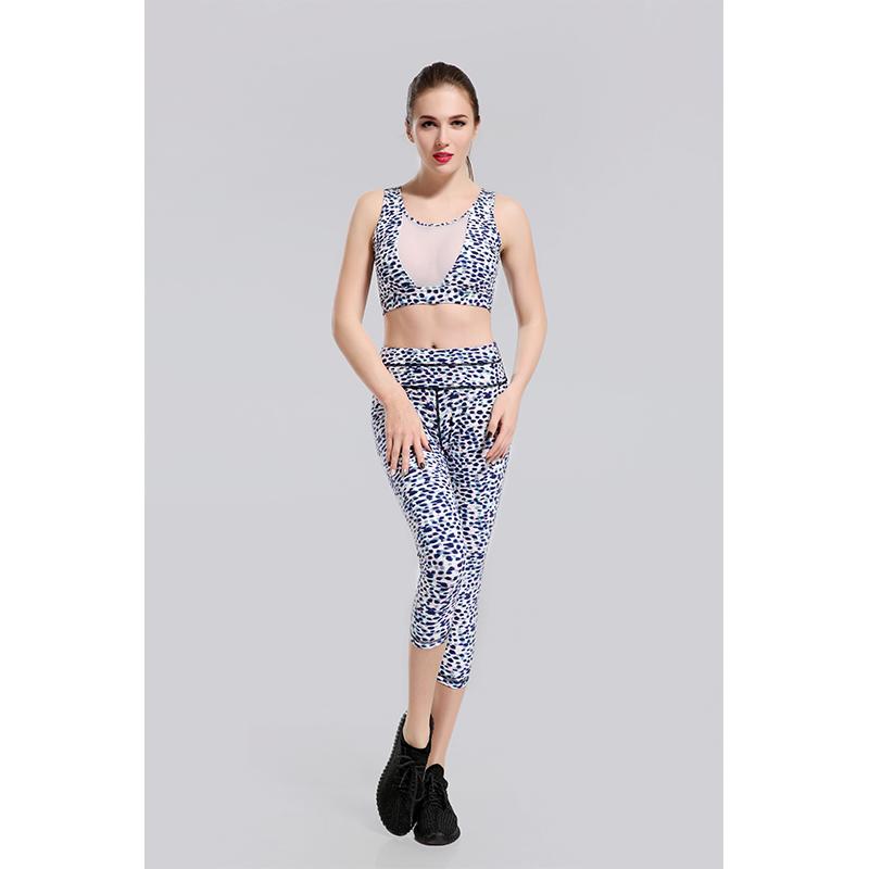 Seamless Ladies Yoga Suit Fitness Sportswear Workout Wear Fitness Long Sleeve Tops High Waist Leggings Sportswear gym set women, As pic
Seamless Ladies Yoga Suit Fitness Sportswear Workout Wear Fitness Long Sleeve Tops High Waist Leggings Sportswear gym set women, As pic