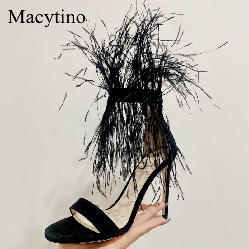 Summer new style feather rivet beaded decoration banquet high heels female stiletto black fashion sandals, 7.5 black
Summer new style feather rivet beaded decoration banquet high heels female stiletto black fashion sandals, 7.5 black