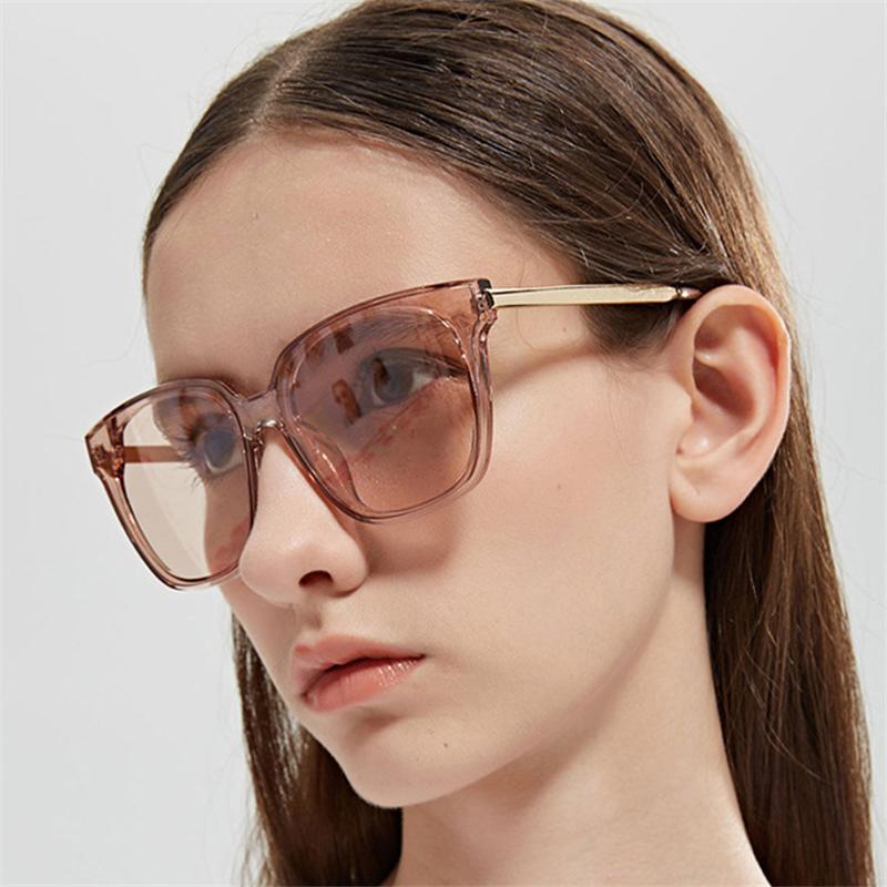 New women's sunglasses trend fashion square sunglasses big frame men's street shooting driving casual retro glasses
New women's sunglasses trend fashion square sunglasses big frame men's street shooting driving casual retro glasses