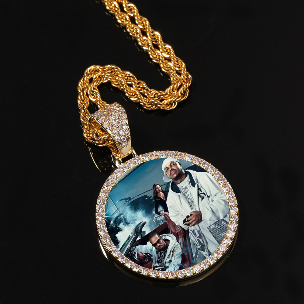 Hip Hop Cubic Zirconia Custom Photo Pendant Necklace Soild Back Full Iced Out Round Tag Rock Jewelry
Hip Hop Cubic Zirconia Custom Photo Pendant Necklace Soild Back Full Iced Out Round Tag Rock Jewelry