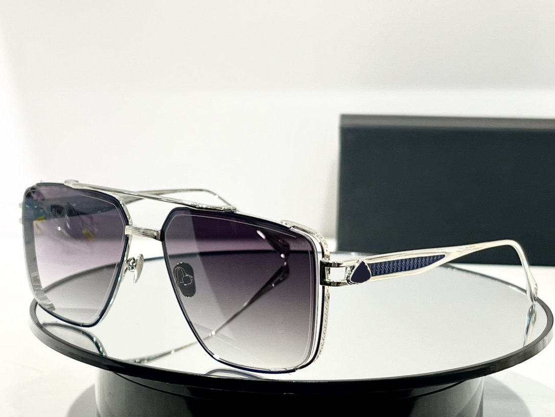 Summer Sunglasses For Men Women Style THE WEAR Anti-Ultraviolet Retro Plate Rectangle Full Frame fashion Eyeglasses Random Box
Summer Sunglasses For Men Women Style THE WEAR Anti-Ultraviolet Retro Plate Rectangle Full Frame fashion Eyeglasses Random Box