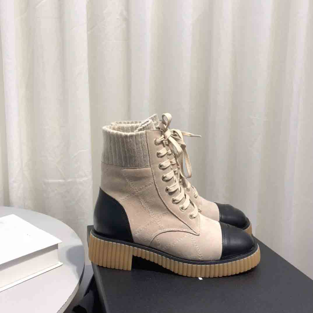 designer Ankle Boots fashion designer women's boots good quality luxury boots leather Winter Fashion designer bootssize35-40, Colour1
designer Ankle Boots fashion designer women's boots good quality luxury boots leather Winter Fashion designer bootssize35-40, Colour1
