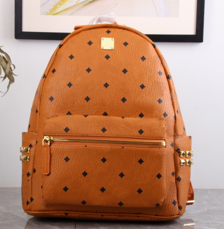 Classic Korean punk side double-row rivet backpack male and female student school bag M fashion travel backpack, Peach
Classic Korean punk side double-row rivet backpack male and female student school bag M fashion travel backpack, Peach