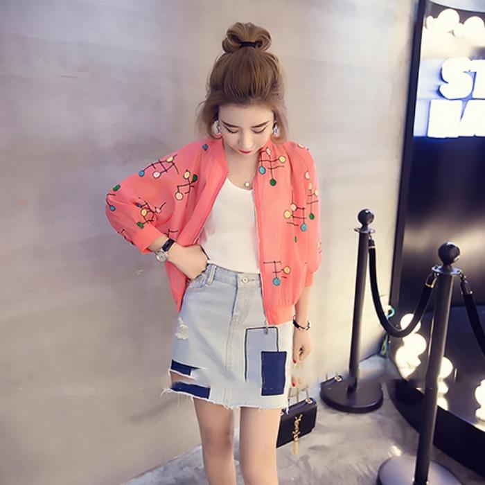 Cute Sunproof basic jacket coat Autumn Windbreaker street Thin bomber jacket Women reversible baseball Summer jackets, Pink
Cute Sunproof basic jacket coat Autumn Windbreaker street Thin bomber jacket Women reversible baseball Summer jackets, Pink