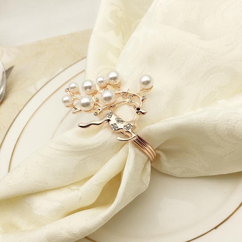 Christmas deer napkin rings Silver Gold Alloy napkin buckle buckle hotel wedding party table decoration Dropship1
Christmas deer napkin rings Silver Gold Alloy napkin buckle buckle hotel wedding party table decoration Dropship1