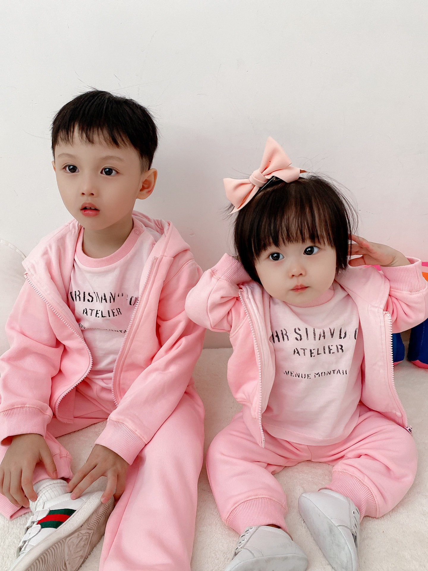 Baby Boys Girls suit Autumn infant Kids Boy Zipper Sweatshirt With Pants 2Pcs/Set Children Clothes Newborn Sportsuit Tops, White
Baby Boys Girls suit Autumn infant Kids Boy Zipper Sweatshirt With Pants 2Pcs/Set Children Clothes Newborn Sportsuit Tops, White