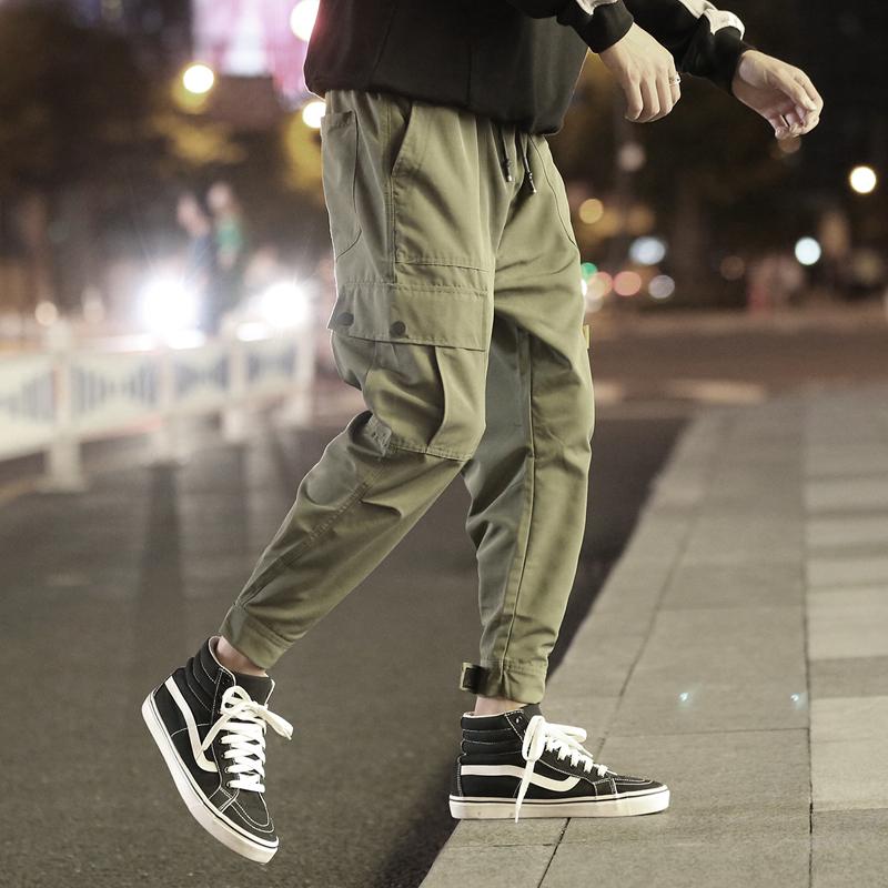 Cargo Pants Men Sport running 2020 Streetwear Joggers Pants Black Sweatpant Male Hip hop Autumn Casual Overalls
Cargo Pants Men Sport running 2020 Streetwear Joggers Pants Black Sweatpant Male Hip hop Autumn Casual Overalls