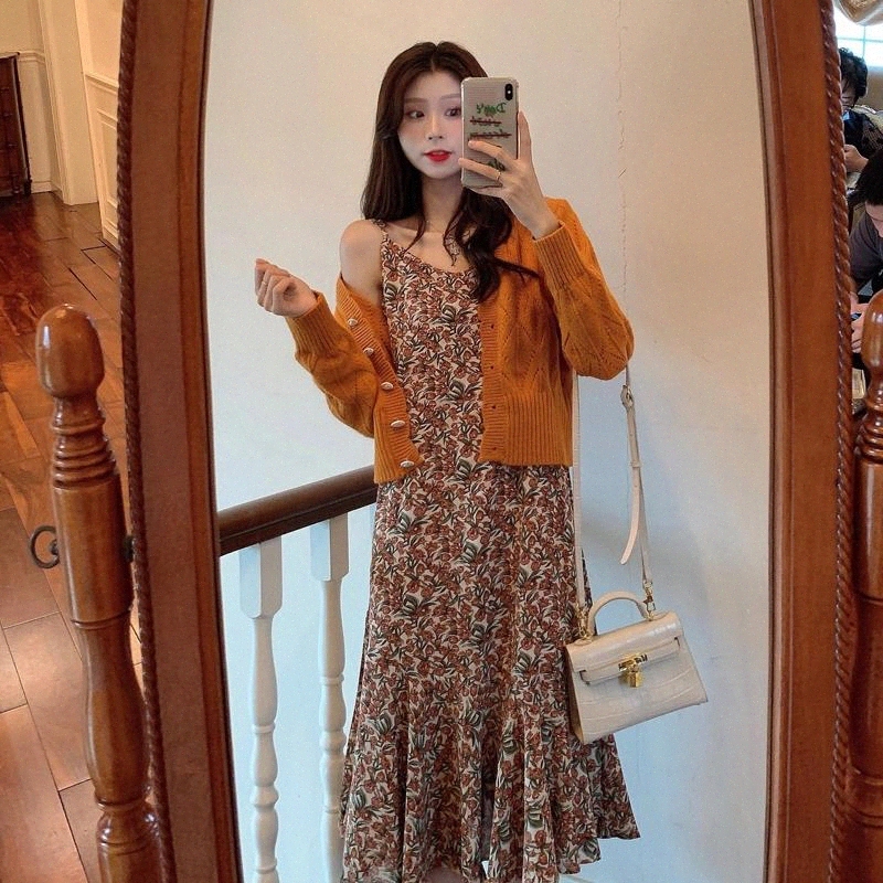 JXMYY Autumn Fashion New Products 2020 Temperament French Floral Mermaid Dress Mid-length Thin Sling Dress Women #Yh0S, Black;gray
JXMYY Autumn Fashion New Products 2020 Temperament French Floral Mermaid Dress Mid-length Thin Sling Dress Women #Yh0S, Black;gray