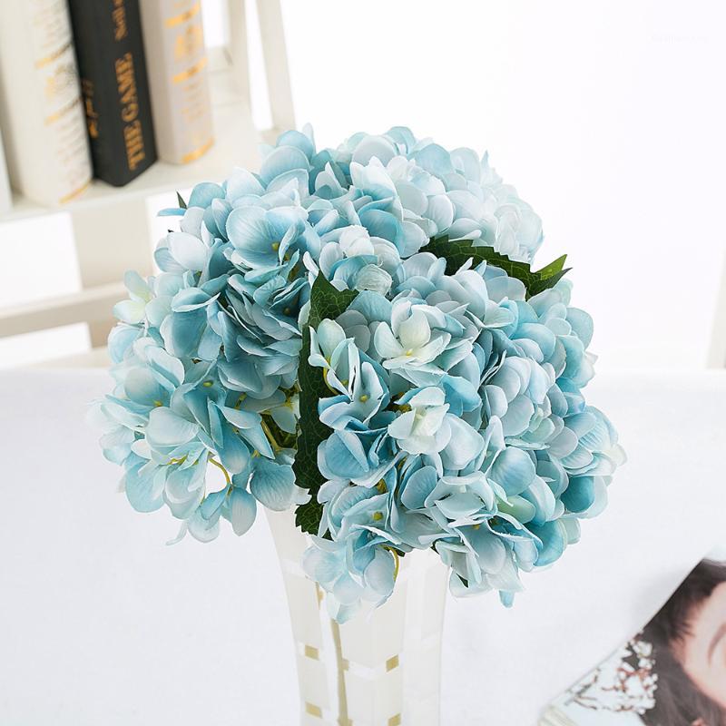 5pcs/lot Artificial Flower Silk Hydrangea Simulation Flower Wedding Christmas Decoration for Home Party Hotel Supplies1, Blue
5pcs/lot Artificial Flower Silk Hydrangea Simulation Flower Wedding Christmas Decoration for Home Party Hotel Supplies1, Blue