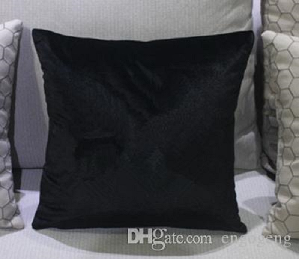 Classic style velvet cushion cover 45cm 60cm without pillow fake Rhinestone fashion pattern good quality pillow case cover, Violet
Classic style velvet cushion cover 45cm 60cm without pillow fake Rhinestone fashion pattern good quality pillow case cover, Violet