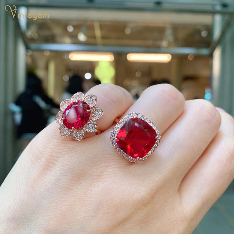 Cluster Rings Vinregem 925 Sterling Silver 14*14 MM Oval Cut Ruby Created Moissanite Gemstone Party Rose Gold Ring For Women Fine Jewelry Gi
Cluster Rings Vinregem 925 Sterling Silver 14*14 MM Oval Cut Ruby Created Moissanite Gemstone Party Rose Gold Ring For Women Fine Jewelry Gi