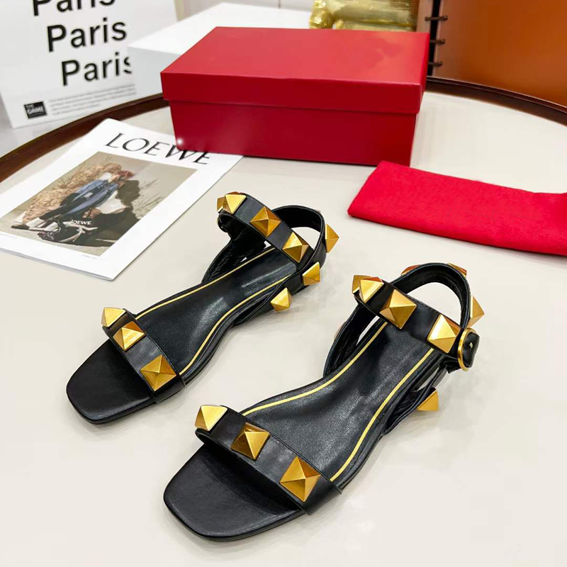 Roman nail flat calfskin sandals riveted gladiator ladies white casual sandal classic sandals with shoe box US4-US12 NO340, Black
Roman nail flat calfskin sandals riveted gladiator ladies white casual sandal classic sandals with shoe box US4-US12 NO340, Black