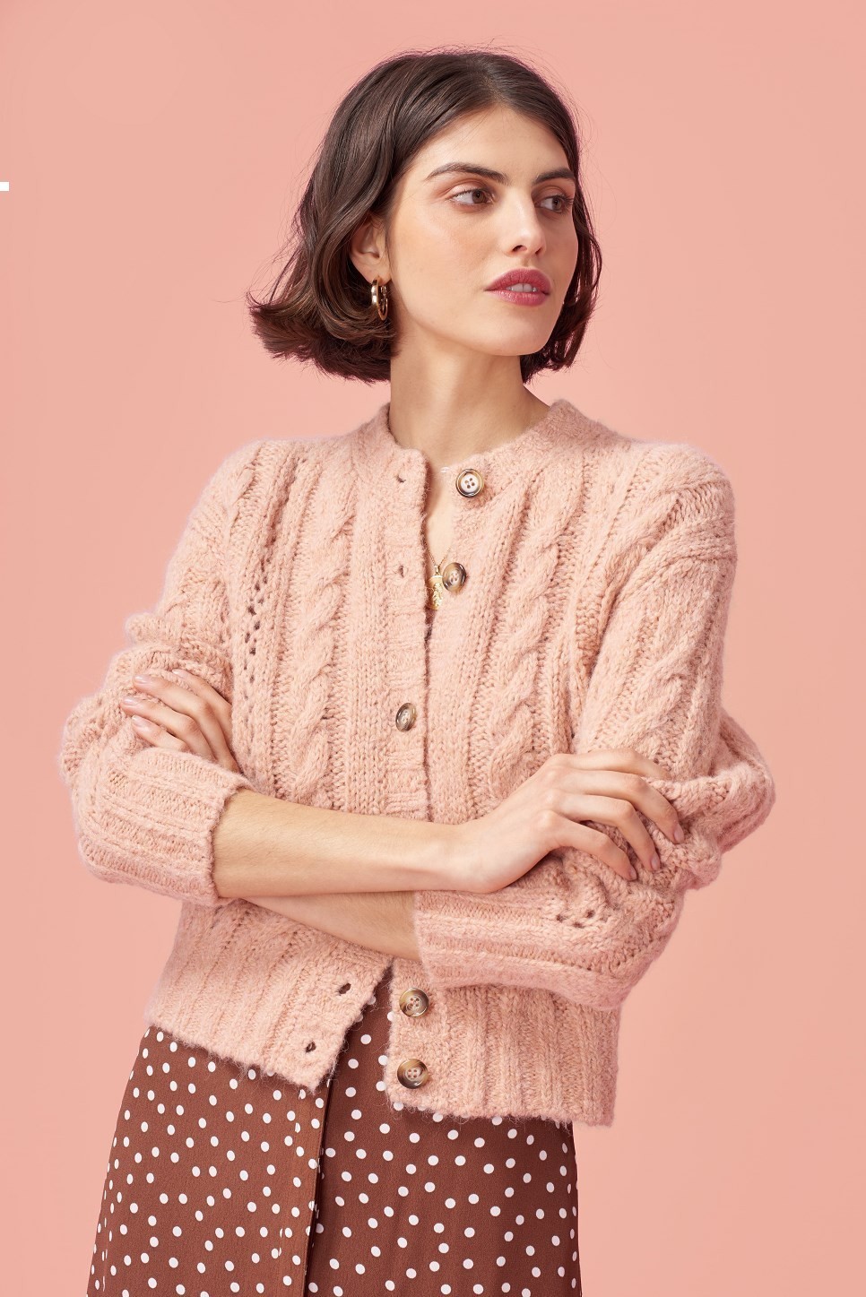 Knitted 2021 New Wool White Cardigan Sweater Winter Designer Luxury Woman Clothes 0a5j WN22
Knitted 2021 New Wool White Cardigan Sweater Winter Designer Luxury Woman Clothes 0a5j WN22