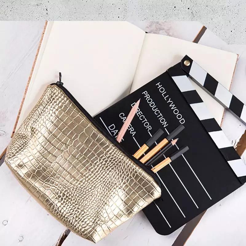 Fashion Waterproof Handbag Cosmetic Bags PU Makeup Bag Laser Clutch Pouch Women Sundries Storage Portable Zipper Skull Purse
Fashion Waterproof Handbag Cosmetic Bags PU Makeup Bag Laser Clutch Pouch Women Sundries Storage Portable Zipper Skull Purse
