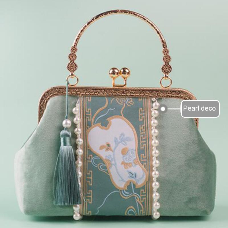 2021 New Handmade Metal Frame Tassel Patchwork Totes Embroidery Fan Top Handle Pearl Women Hasp Bags Handbag Bags, Green shoulder bag
2021 New Handmade Metal Frame Tassel Patchwork Totes Embroidery Fan Top Handle Pearl Women Hasp Bags Handbag Bags, Green shoulder bag