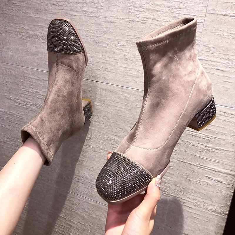 Rock Shoes Woman Winter Boots Lady Luxury Designer Round Toe Crystal 2020 Mid Calf Fashion Rhinestone Rubber Autumn Low
Rock Shoes Woman Winter Boots Lady Luxury Designer Round Toe Crystal 2020 Mid Calf Fashion Rhinestone Rubber Autumn Low