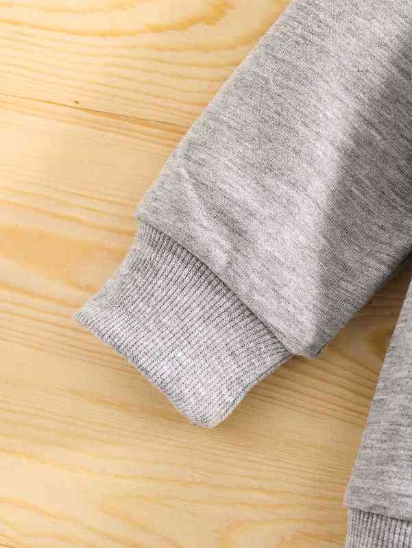 Baby Earth & Letter Graphic Sweatshirt SHE