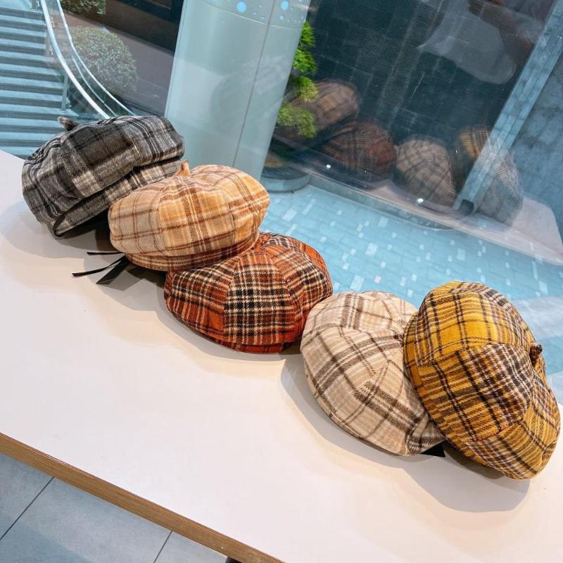 202010-jinxi autumn blended British lattice plaid school style lady beret hat men women Leisure painter hat, Black
202010-jinxi autumn blended British lattice plaid school style lady beret hat men women Leisure painter hat, Black