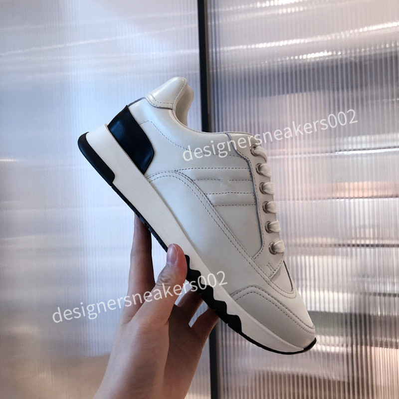 2021new Mans Cheap Best Quality Speed Trainer Black Walking Sneakers Men Women Black Red Casual Shoes Fashion Paris Sneakers qqxc201010, 01
2021new Mans Cheap Best Quality Speed Trainer Black Walking Sneakers Men Women Black Red Casual Shoes Fashion Paris Sneakers qqxc201010, 01