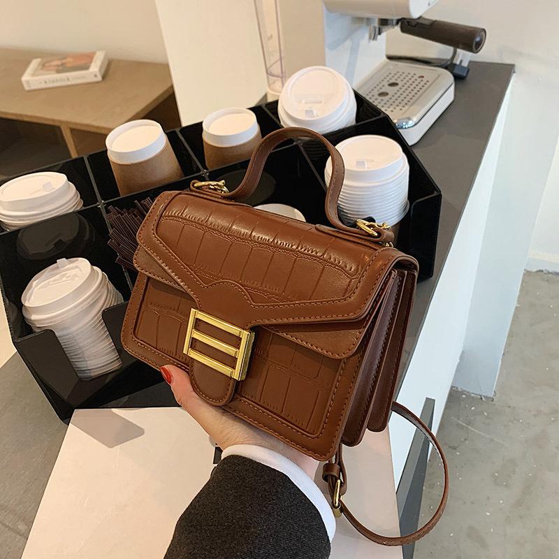 Textured Women's Small Bags 2021 Spring New Trendy Fashion Retro All-match Handbag Shoulder Messenger Bag Chain Small Square Bag, Black
Textured Women's Small Bags 2021 Spring New Trendy Fashion Retro All-match Handbag Shoulder Messenger Bag Chain Small Square Bag, Black