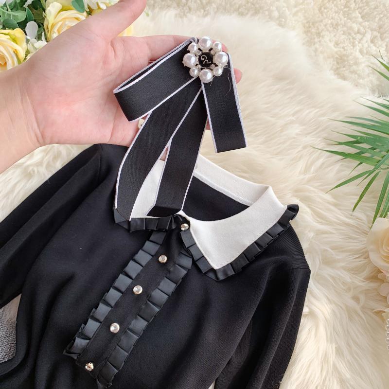 Young Gee Women Elegant Sweater Dress NEW Female Autumn Winter White Black Long Sleeve Ruffles Stretch Knitted Sweaters Dresses 201110