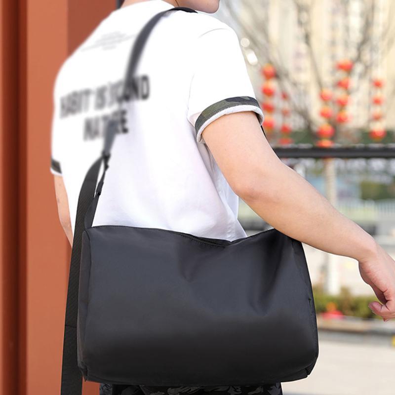 sports bag Large-Capacity black Outdoor Messenger Bag Lightweight Folding Yoga outdoor fitness yoga travel Shoulder bags
sports bag Large-Capacity black Outdoor Messenger Bag Lightweight Folding Yoga outdoor fitness yoga travel Shoulder bags