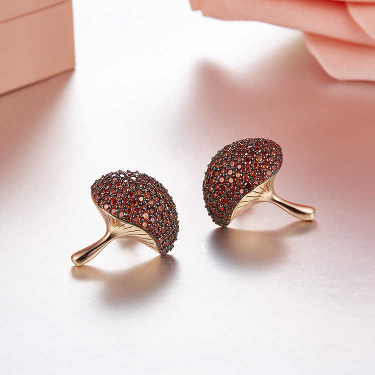 HEF jewelry original mushroom Earrings female ins lovely temperament personality Earrings 925 Silver
HEF jewelry original mushroom Earrings female ins lovely temperament personality Earrings 925 Silver