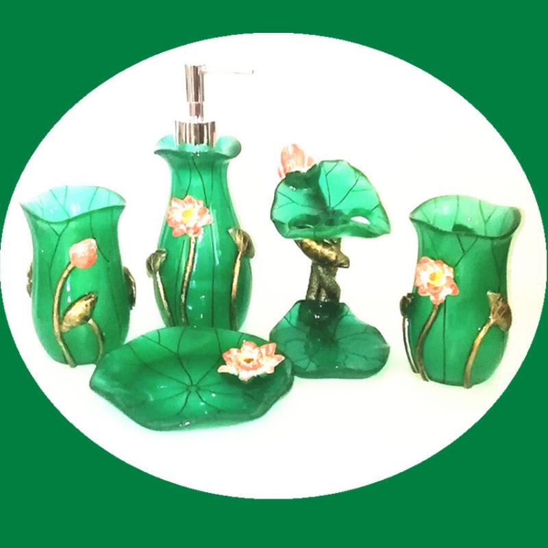 Free Shipping Resin Bathroom Accessories Set Five Pieces Lotus-Shape Bathroom Decoration Green Wedding Decor Business Gift
Free Shipping Resin Bathroom Accessories Set Five Pieces Lotus-Shape Bathroom Decoration Green Wedding Decor Business Gift