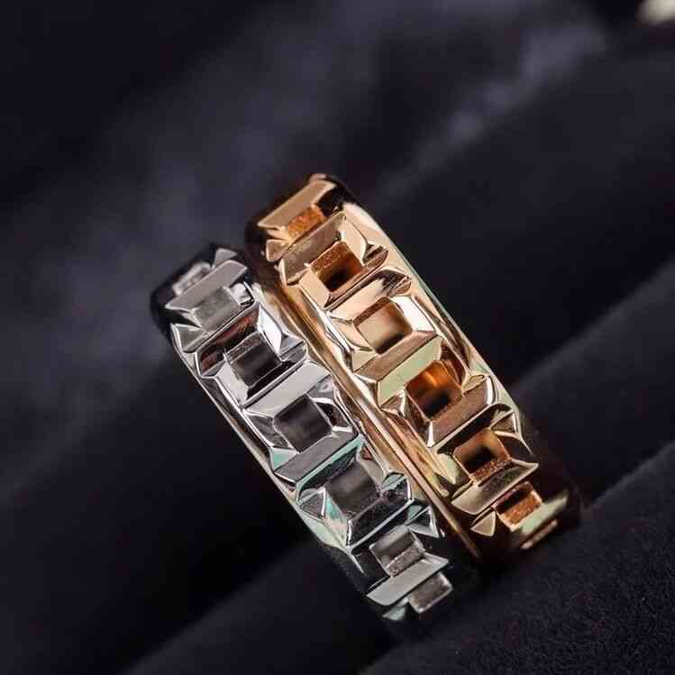 Hot Selling Ti ffany 2022 men and Women Double Ring 925 Sterling Silver Plated 18k Gold Xiao Zhan's Same Wide Hollow Ring Smooth Diamond Free Couple
Hot Selling Ti ffany 2022 men and Women Double Ring 925 Sterling Silver Plated 18k Gold Xiao Zhan's Same Wide Hollow Ring Smooth Diamond Free Couple