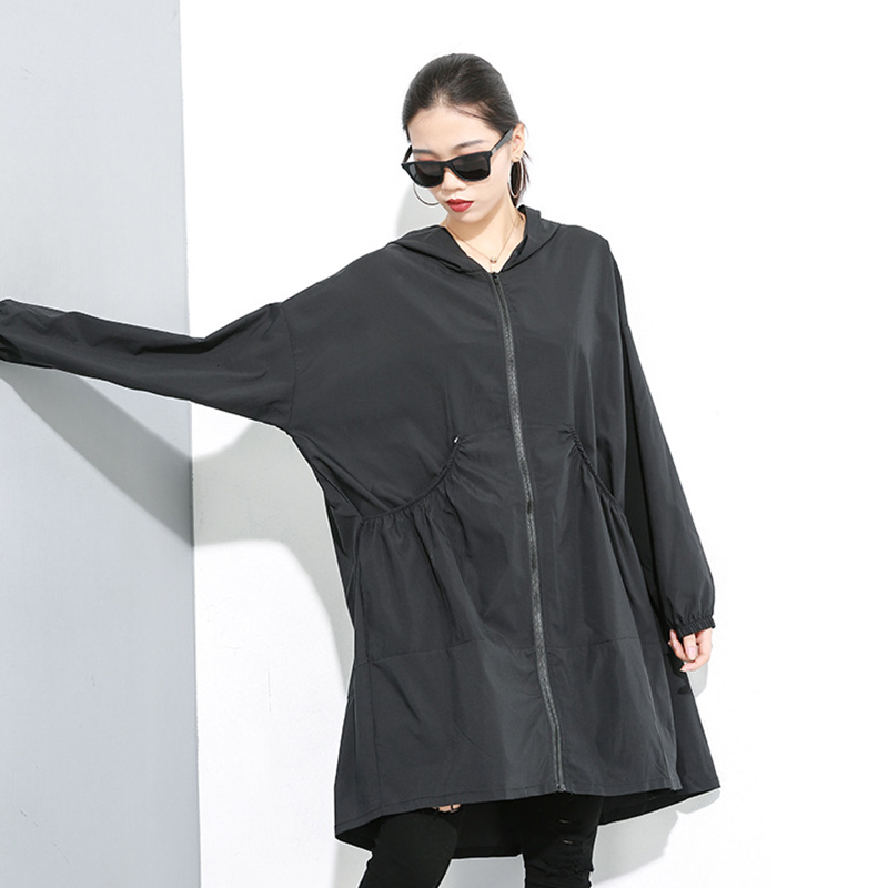 [EAM] Women Black Ruffles Big Size Thin Trench New Hooded Long Sleeve Loose Fit Windbreaker Fashion Spring Autumn 1M007 201028