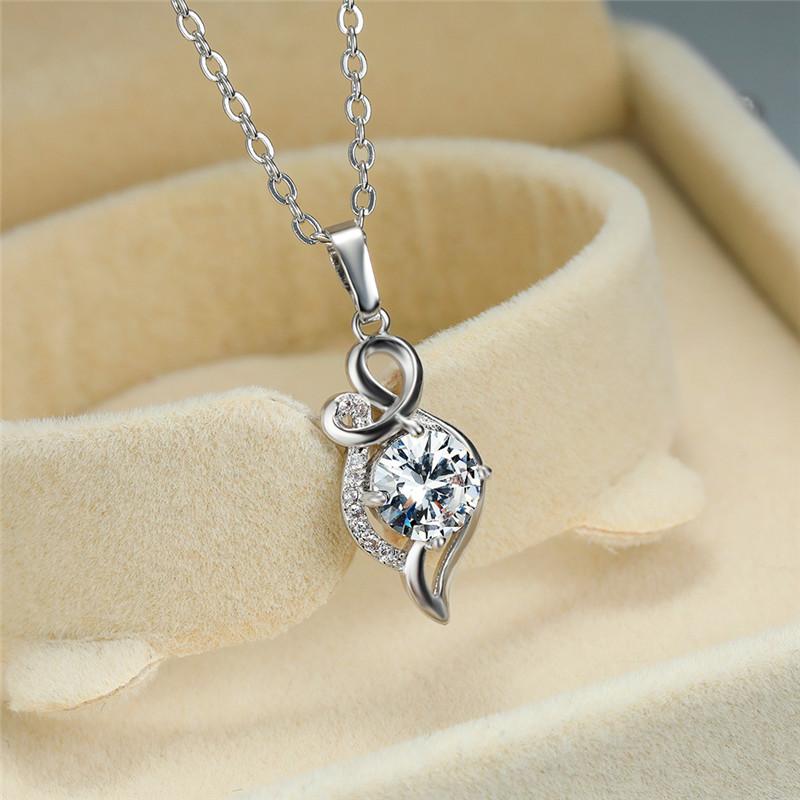 Charm Female Rainbow Pendant Necklace Vintage Crystal Silver Color Necklace Cute Zircon Hollow Round Wedding Necklaces For Women
Charm Female Rainbow Pendant Necklace Vintage Crystal Silver Color Necklace Cute Zircon Hollow Round Wedding Necklaces For Women