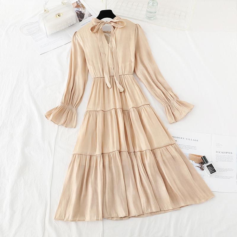 Autumn Winter New 2020 women elegant dress Bow Round neck long sleeve fashion casual long pleated dress Elastic waist Vestidos, Black
Autumn Winter New 2020 women elegant dress Bow Round neck long sleeve fashion casual long pleated dress Elastic waist Vestidos, Black