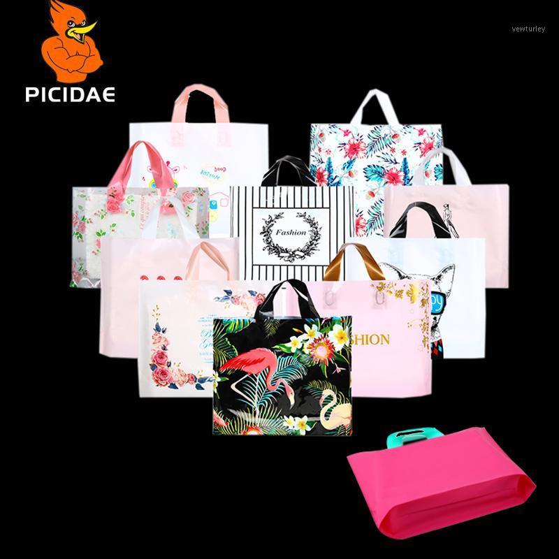 Gift Clothe Cosmetic Printing Pattern LOGO Plastic Fashion Hand Bag Organ Widen Bottom Box Shoe Store Shopping Woman's Wear Doll1
Gift Clothe Cosmetic Printing Pattern LOGO Plastic Fashion Hand Bag Organ Widen Bottom Box Shoe Store Shopping Woman's Wear Doll1