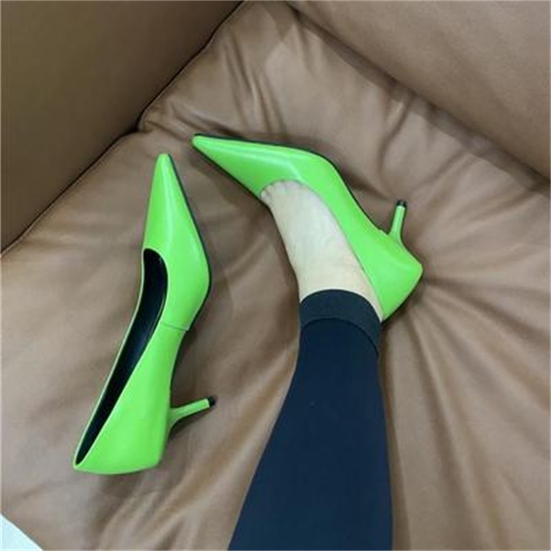 2021 Mulheres Chegada Novas Bombas Verniz Couro Envernizado Sapatos Alto Para Festa Casamento Nupcial Sexy Stiletto Saltos Dedo Aaqz, As picture
2021 Mulheres Chegada Novas Bombas Verniz Couro Envernizado Sapatos Alto Para Festa Casamento Nupcial Sexy Stiletto Saltos Dedo Aaqz, As picture